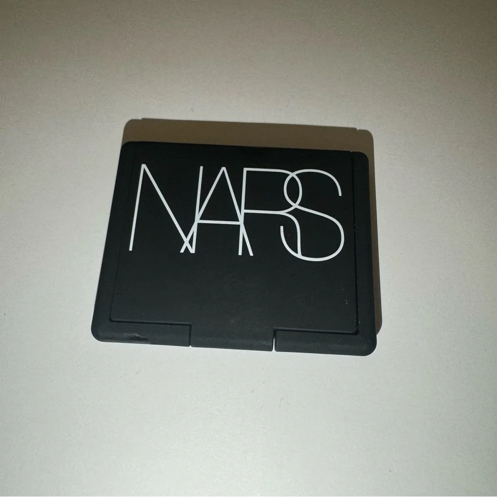 Nars blush - Picture 2 of 3